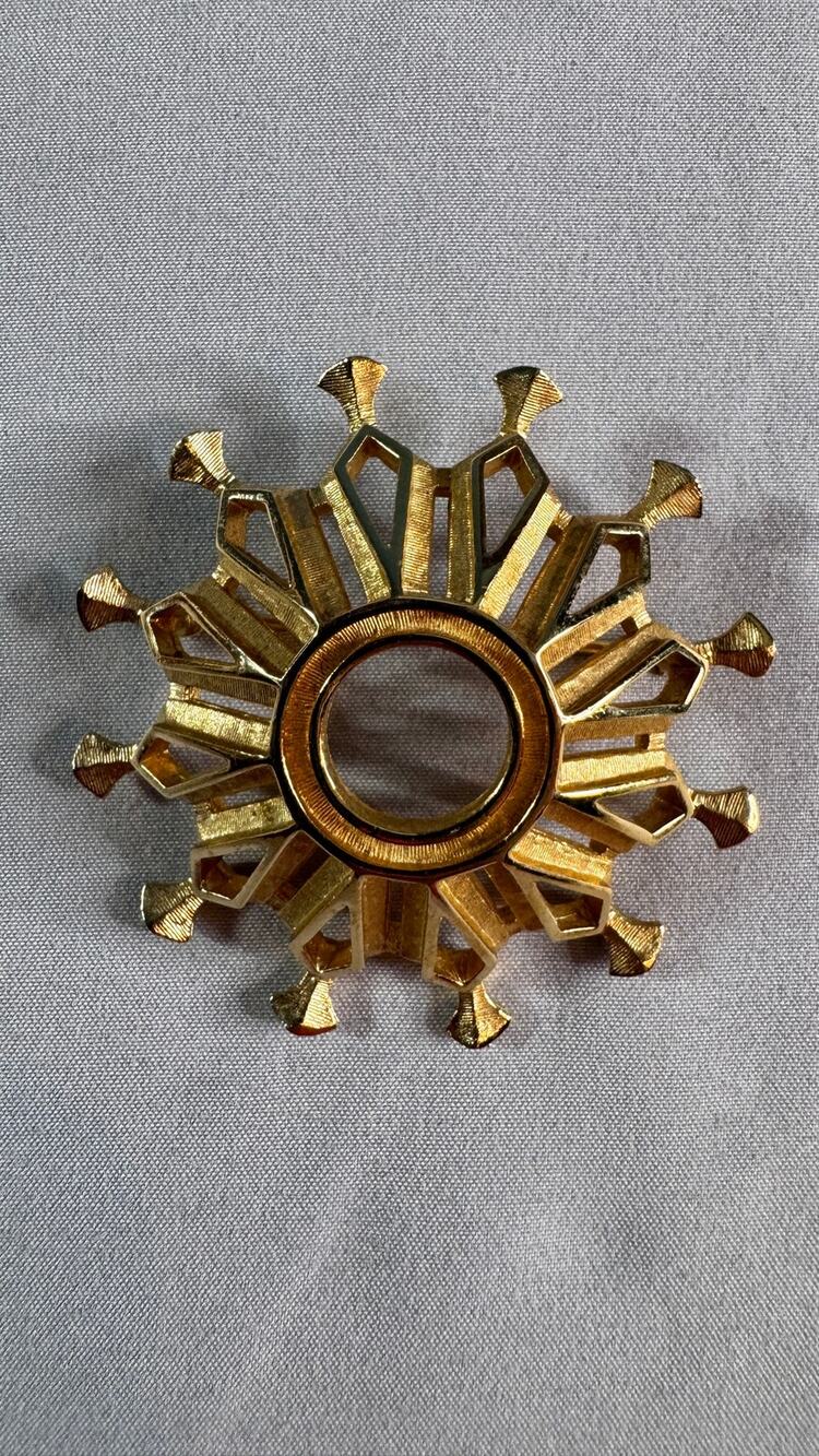Vintage NAPIER Gold Tone Geometric Sunburst Starburst Brooch Pin 2" Signed